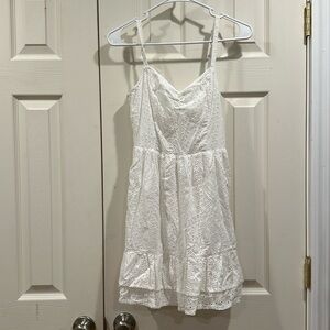 HOLLISTER mini white dress - XS